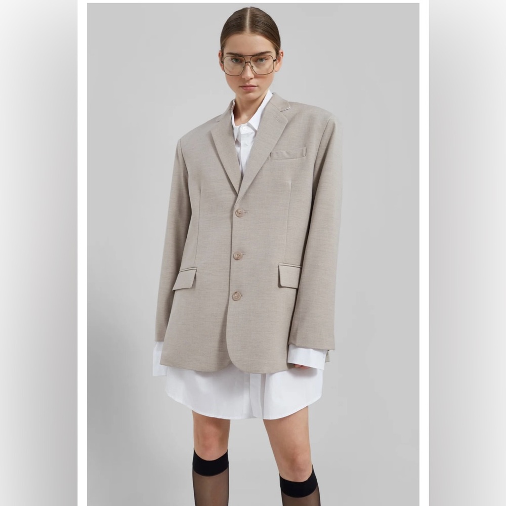 NWT The Frankie Shop Gelso Oversized Blazer Taupe Melange XS sand color new - Picture 3 of 15